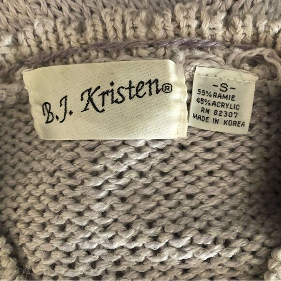 Vintage 90s Floral 3D Textured Sweater Violet Size Small - Picture 10 of 10